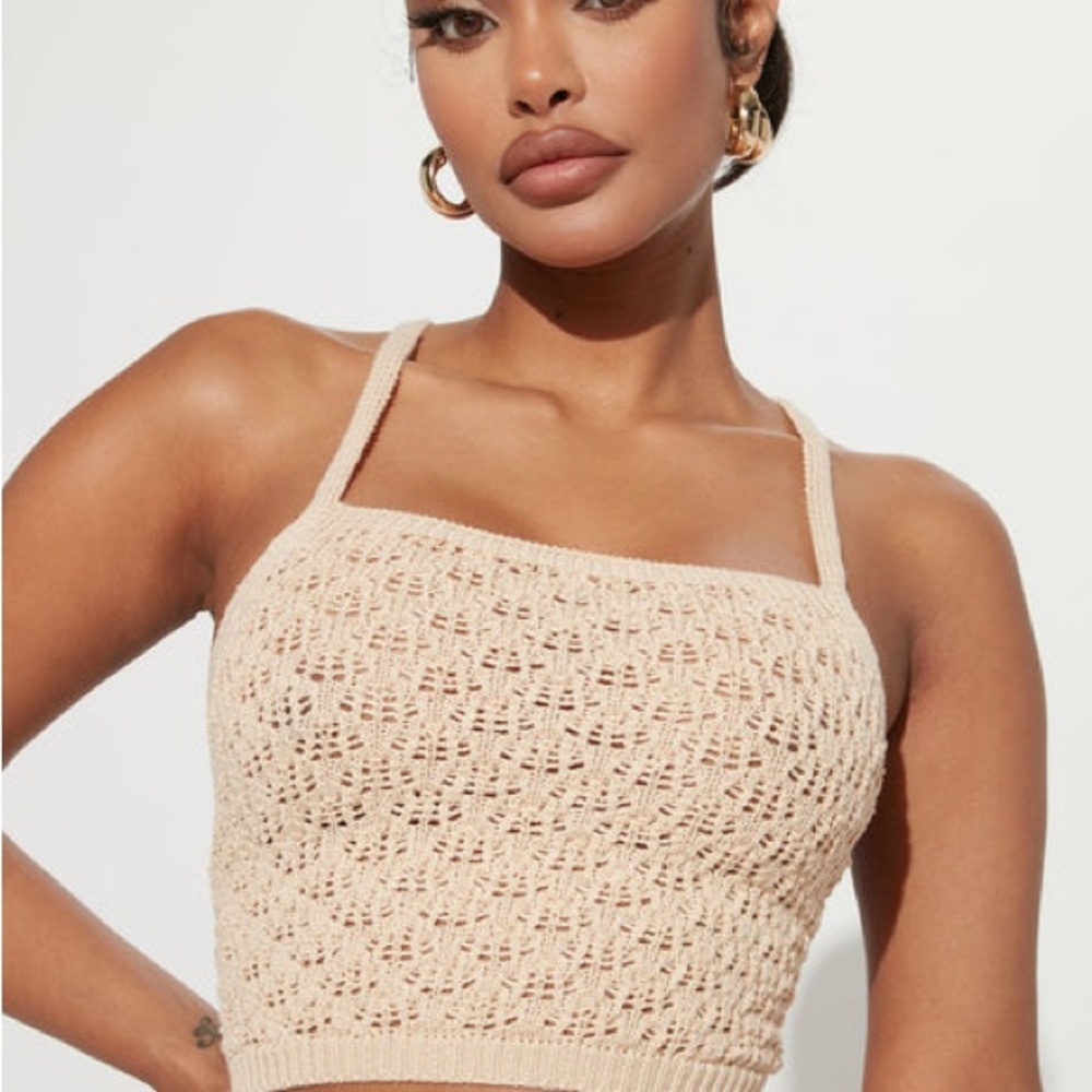 Fashion Nova Alondra Sand Crochet Crop Top